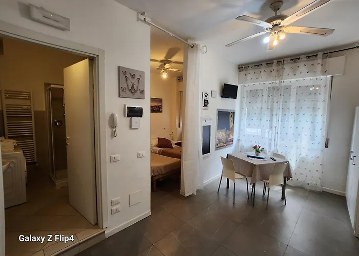 Aparthotel Hb In Centro 3*