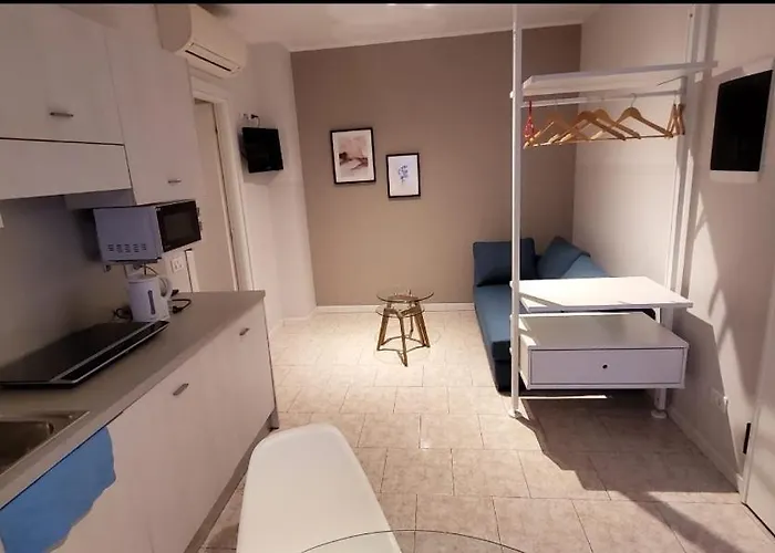 Aparthotel Hb In Centro