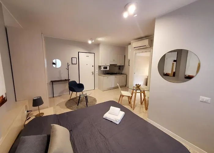 Hb In Centro Aparthotel 3*