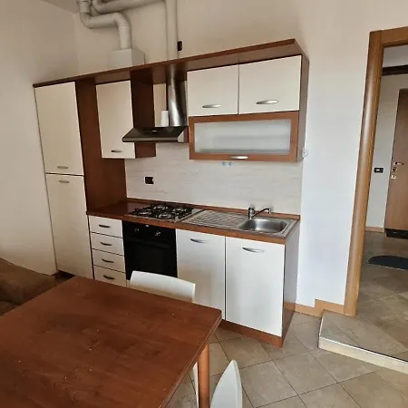 Hb In Centro Апарт-готель Бергамо